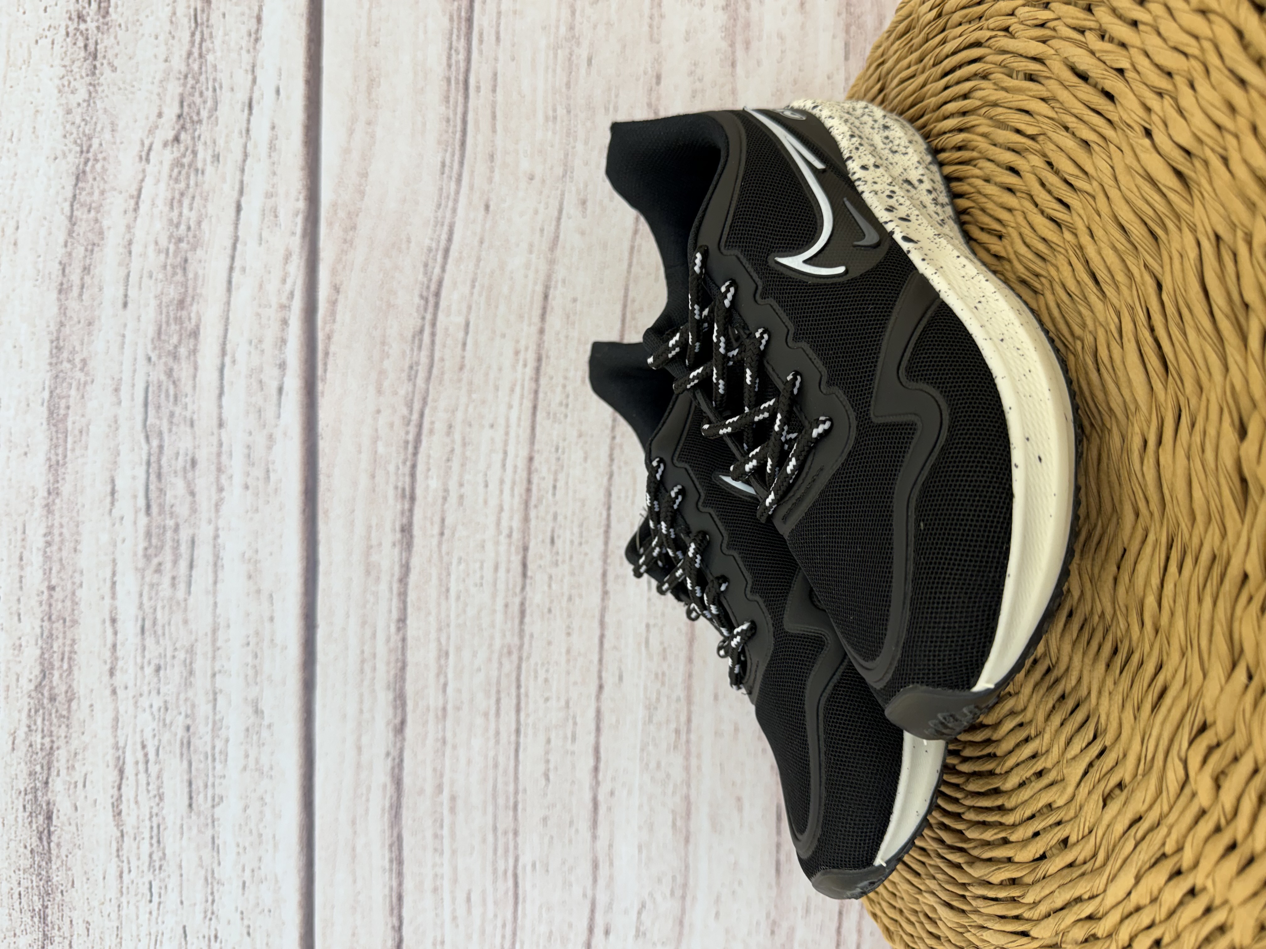 Air Zoom Negras