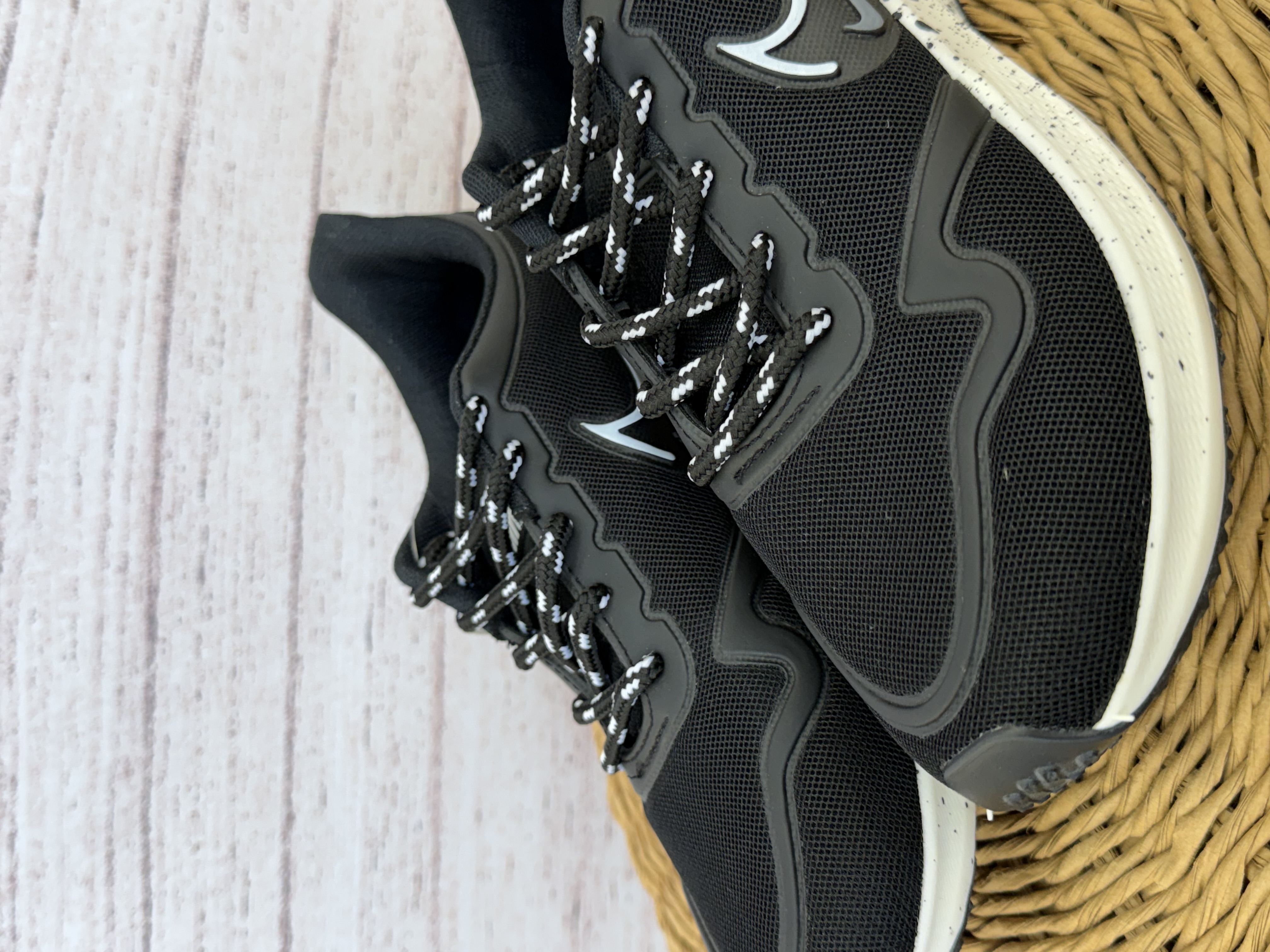 Air Zoom Negras