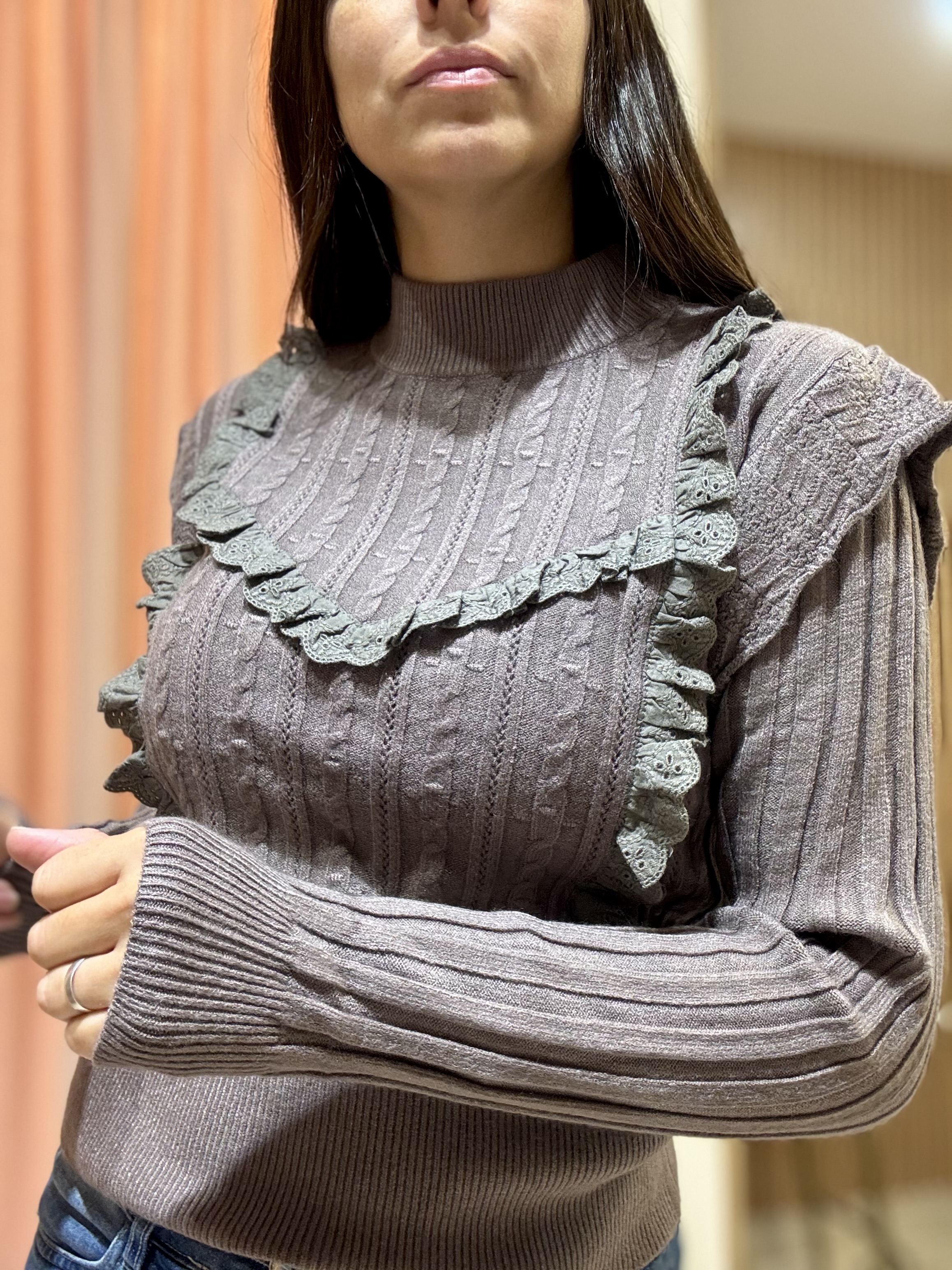 Sweater romantico